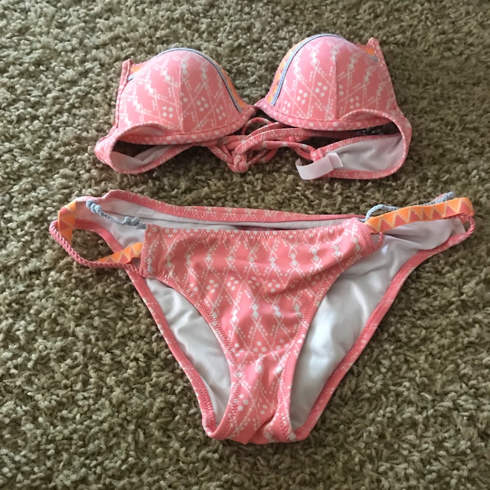 Victoria Secret Pink Pushup bikini